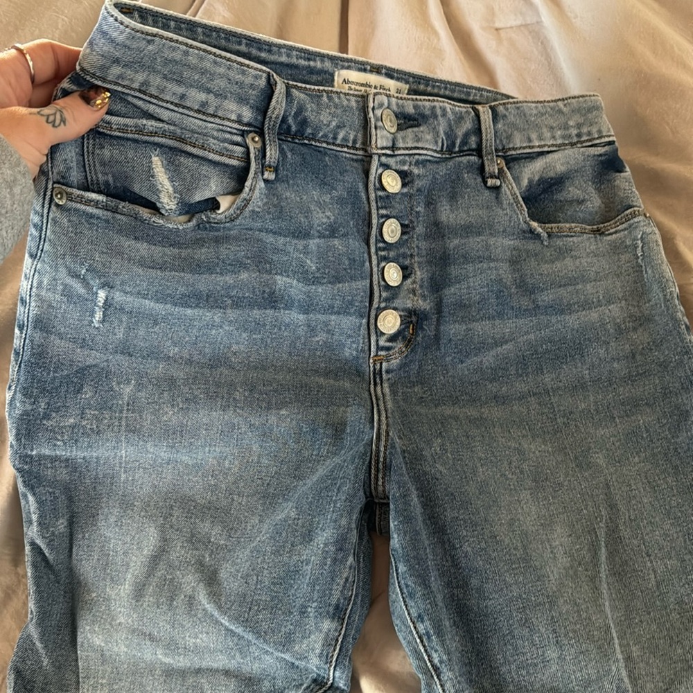 Abercrombie & Fitch Super Skinny Ankle High Rise 12/31